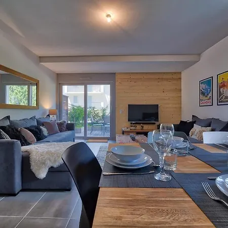 Base Camp: Ferme De Montenvers Apartament